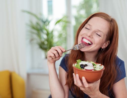 Mindful Eating: Makan dengan Penuh Penghayatan dan Kesadaran
