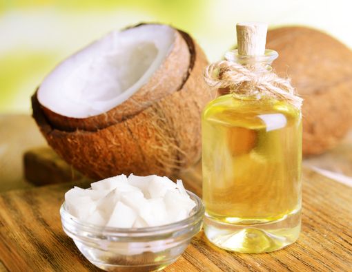 Mengintip Manfaat Fractionated Coconut Oil bagi Tubuh