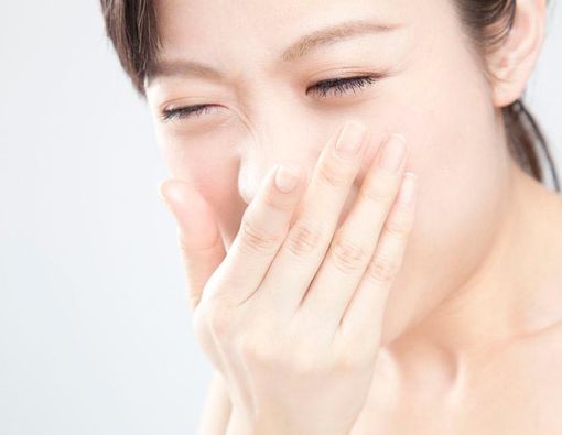 Keluar Urine Saat Batuk? Ini Penyebabnya