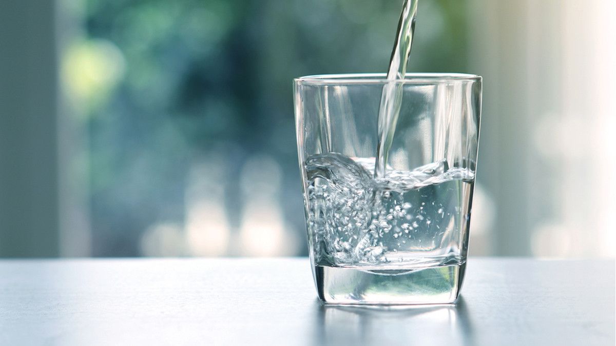 Minum Air Putih Dapat Berbahaya Bagi Bayi