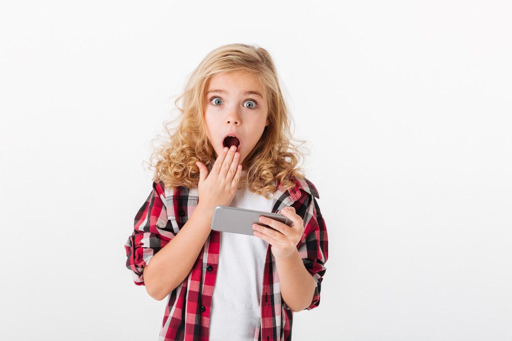 Segudang Dampak Negatif Menonton Video Porno pada Anak