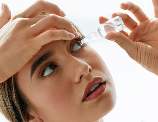 Tips Menggunakan Obat Mata yang Benar