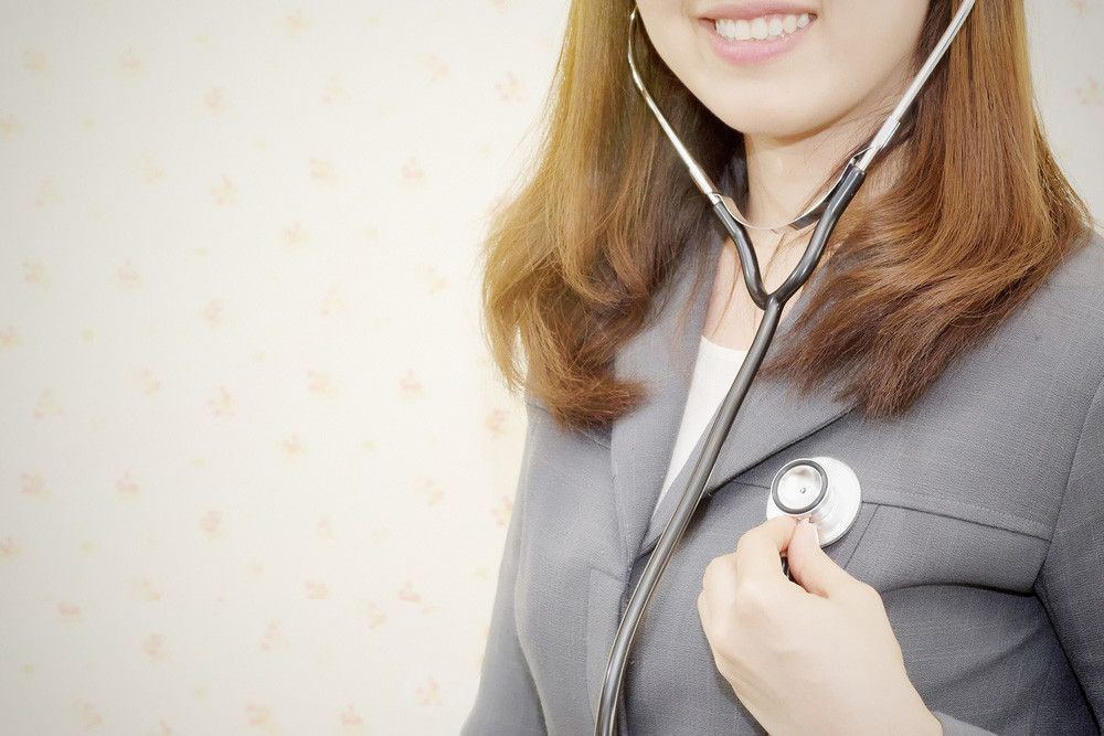 Mendengarkan Detak Jantung Sendiri Baik untuk Kesehatan?