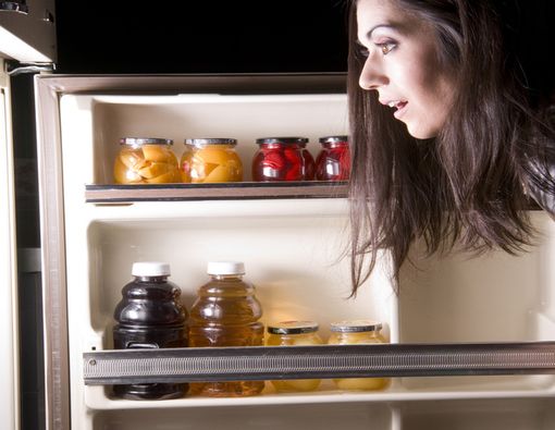 Buruan Hindari, 5 Kebiasaan Malam Hari Ini Bisa Bikin Kulit Rusak!