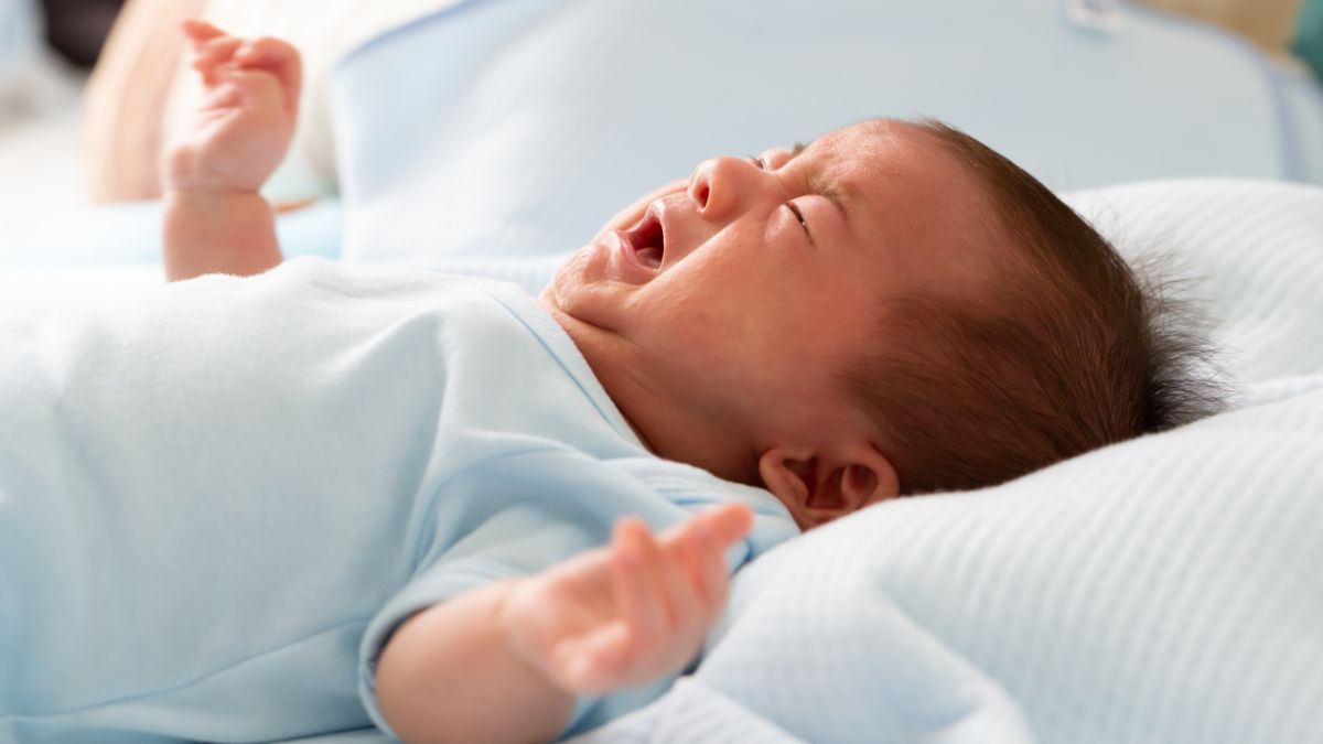 Bayi Sakit Tenggorokan, Pahami Penyebab dan Cara Mengatasinya