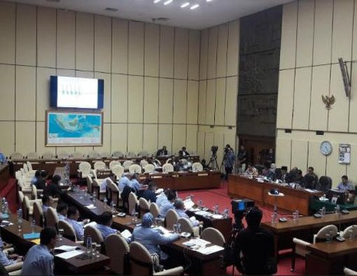 Gangguan Kesehatan yang Rentan Dialami Politisi