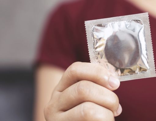 Benarkah KB Bisa Turunkan Risiko Kanker Serviks?