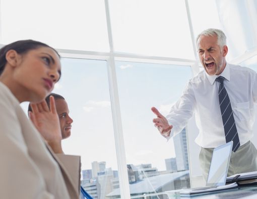 6 Tips Menghadapi Toxic Boss