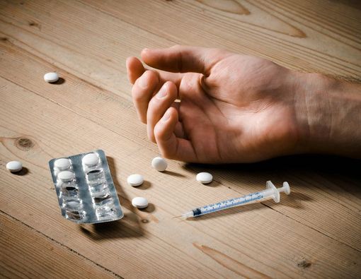 Menikmati Hidup dengan Narkoba