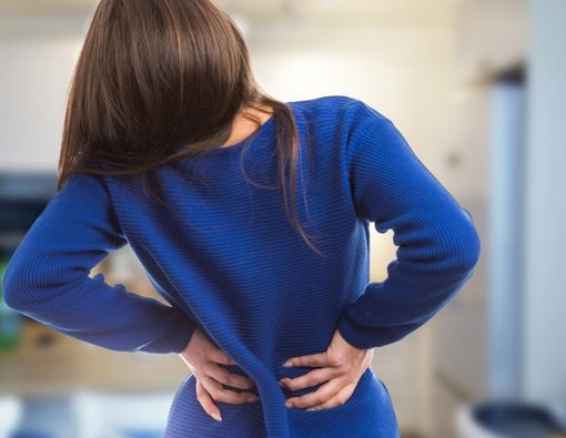 Benarkah Nyeri Punggung Merupakan Salah Satu Gejala Virus Corona?