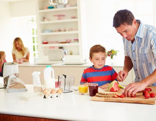 Siasati Perbedaan Pola Asuh Anak