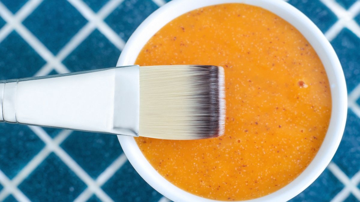 Masker Buah, Benarkah Efektif untuk Memutihkan Bokong?