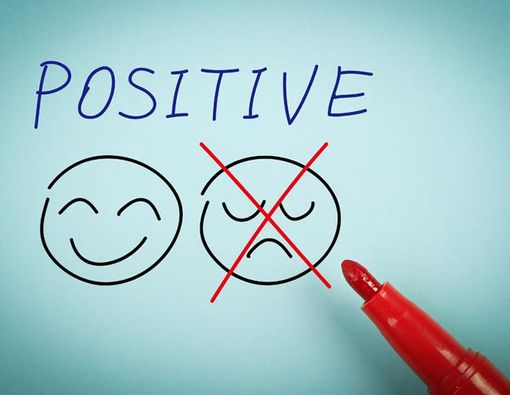 Kiat untuk Mengusir Pikiran Negatif di Kepala Anda