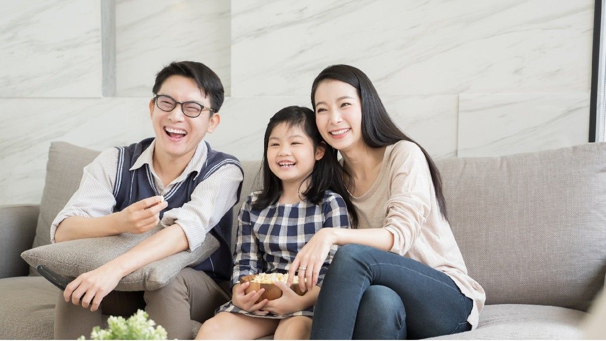 Tips Mengontrol Tontonan Anak agar Sesuai Usia