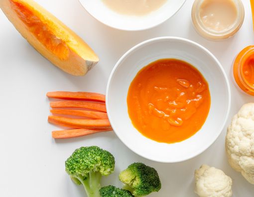 Kesalahan Menyiapkan MPASI yang Umum Dilakukan Orang Tua