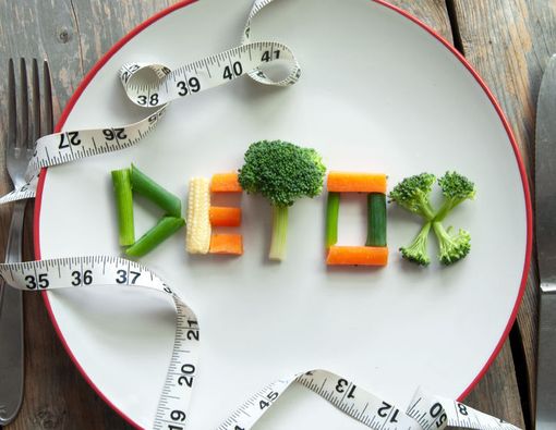 Perlukah Melakukan Diet Detoks?
