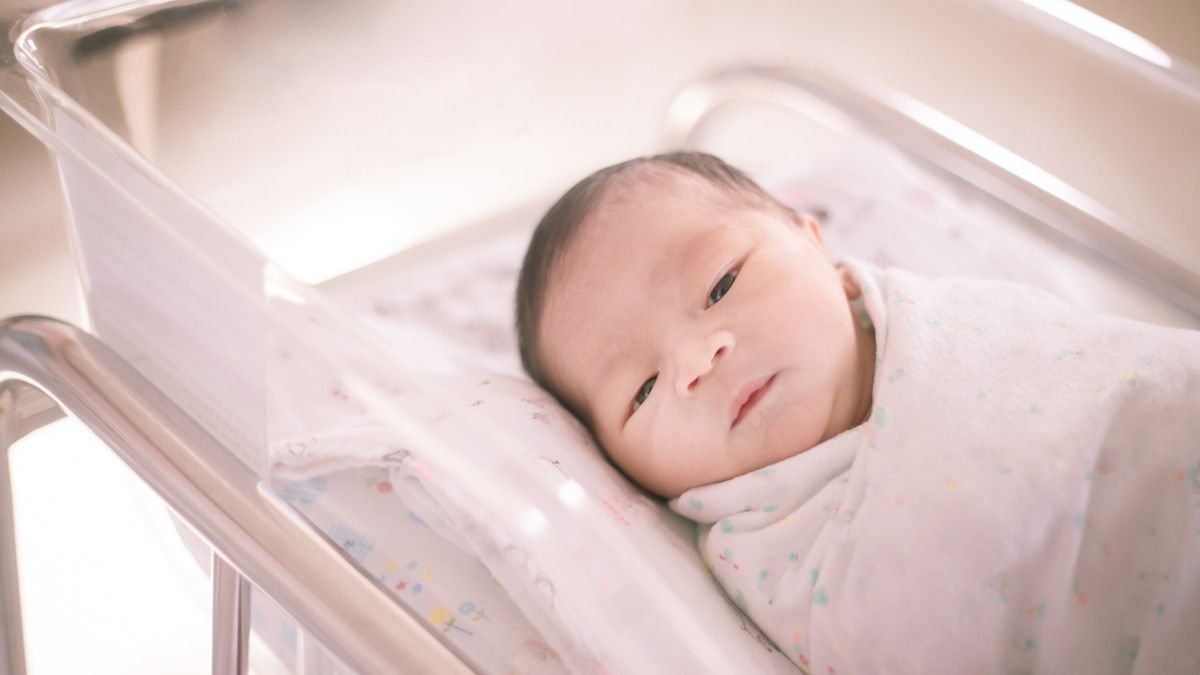 Selama Pandemi Virus Corona Jangan Menjenguk Bayi Dulu, Ini Alasannya