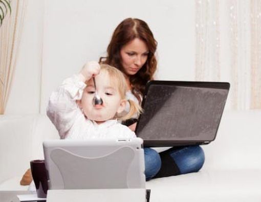 Kiat Memenuhi Gizi Si Kecil untuk Ibu Bekerja