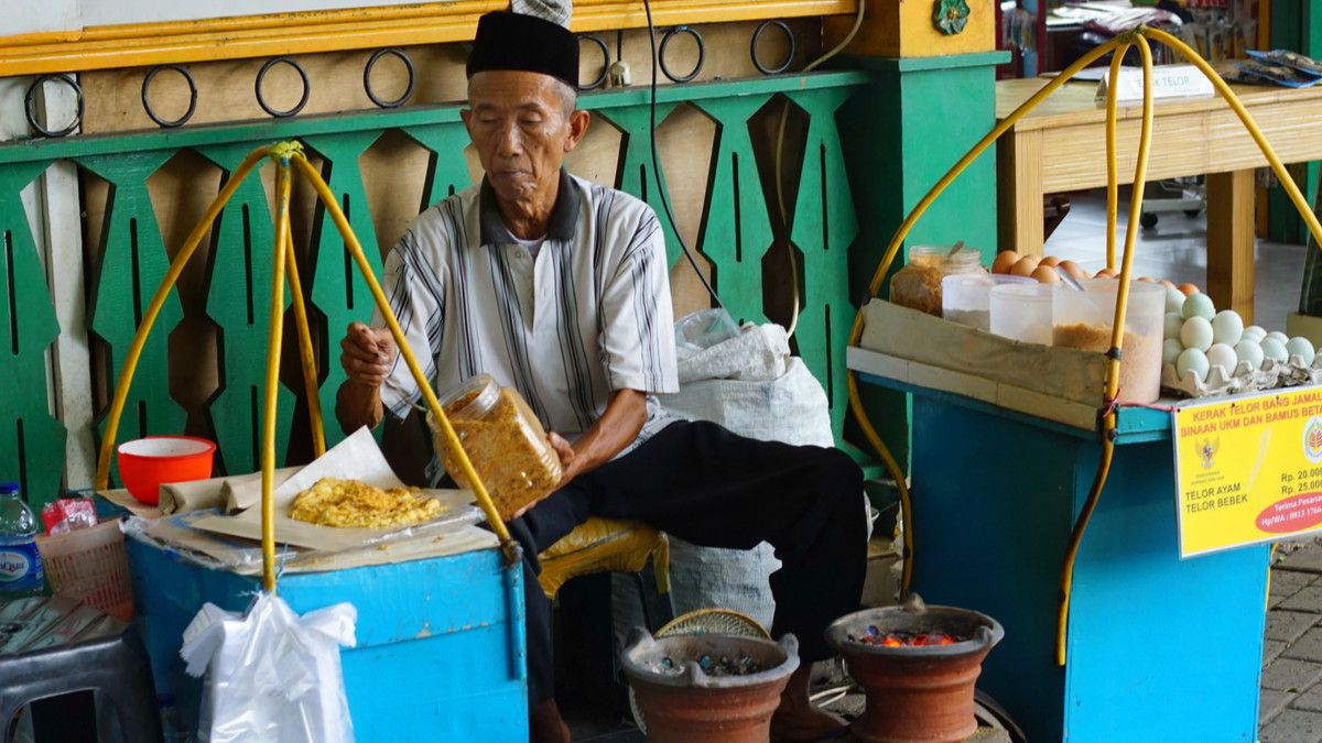 Cicipi Kandungan Gizi Kerak Telor, Makanan Khas Betawi