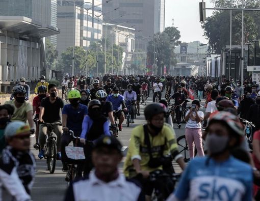 Car Free Day Jakarta Dibuka, Awas Masyarakat Bablas Physical Distancing!