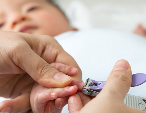 Cara Gunting Kuku Bayi Baru Lahir yang Aman