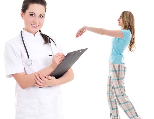 Bolehkah Membangunkan Orang yang Tidur Sambil Berjalan?