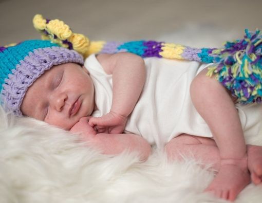 Manfaat Pakai Topi Pada Bayi Baru Lahir