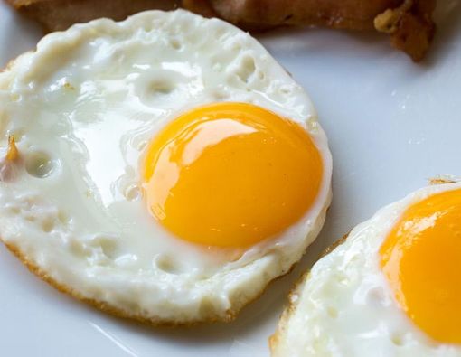 3 Makanan untuk Rambut Tumbuh Cepat dan Indah