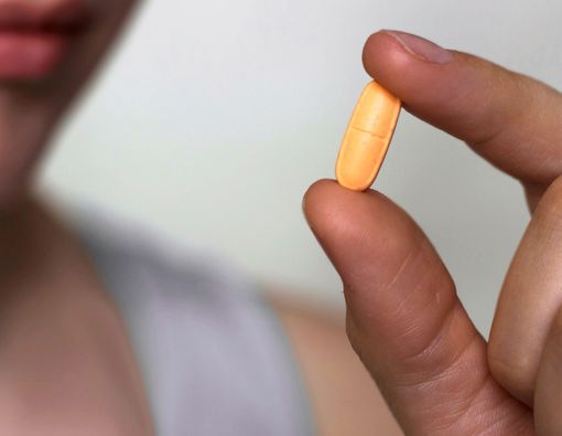 Penularan Omicron Lebih Cepat, Cegah dengan Vitamin C!