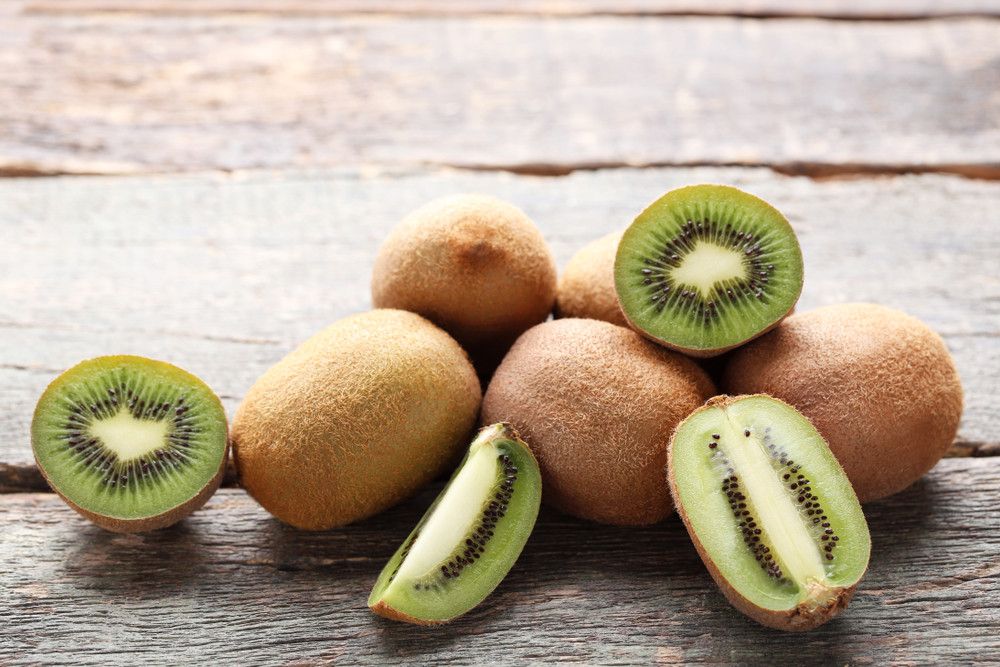 Makanlah Kiwi dengan Kulitnya, Ini Manfaatnya