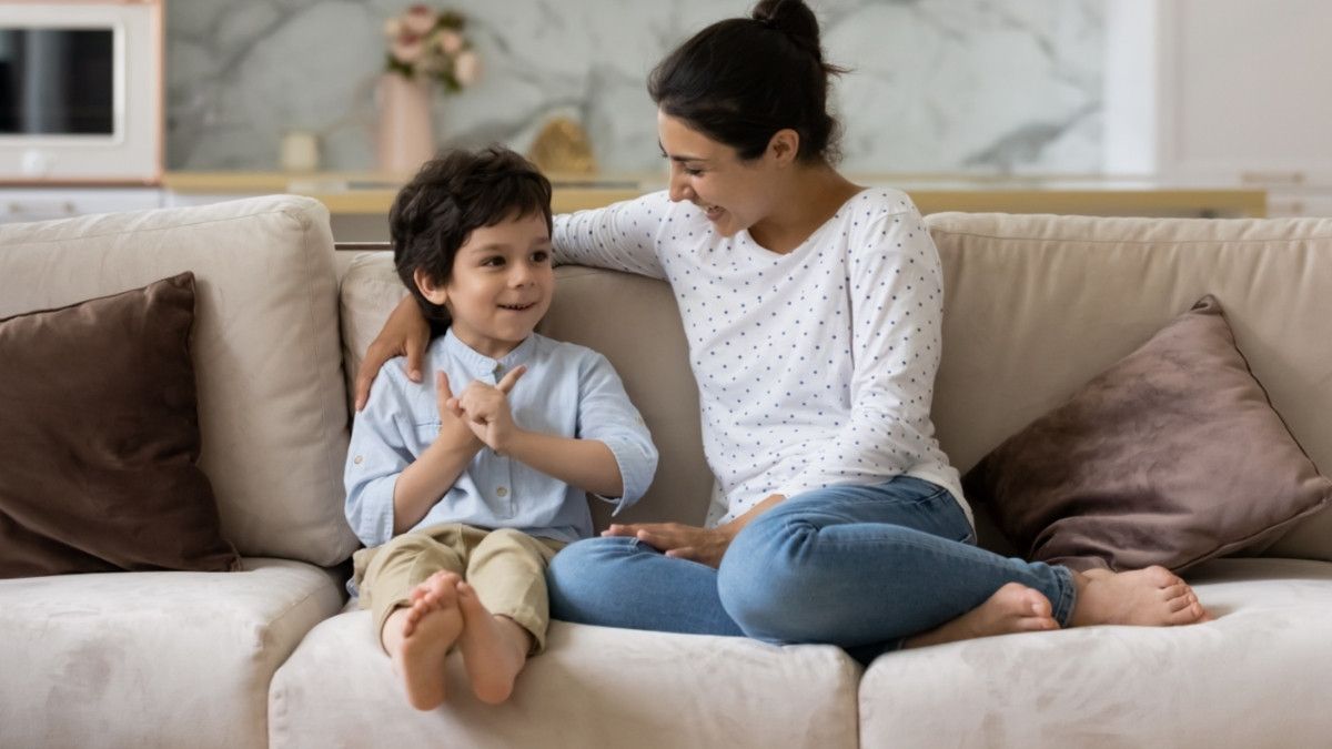 Cara Bicara Anak Cadel, Apa Penyebabnya?
