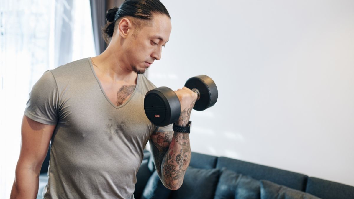 Hubungan Pria Bugar Berotot dan Seks yang Nikmat