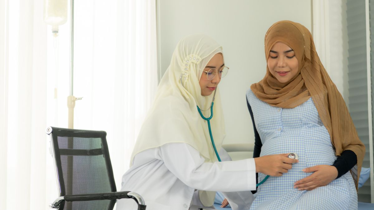 Cara Menjaga Tensi Normal Ibu Hamil Demi Kesehatan Mama dan Janin