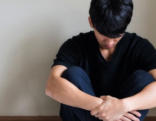 Real Men Don’t Cry, Benarkah Demikian? Ini Jawaban Psikolog