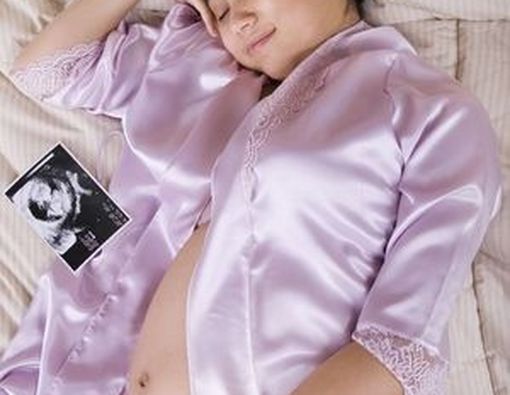 Tips Tidur Sehat Saat Hamil