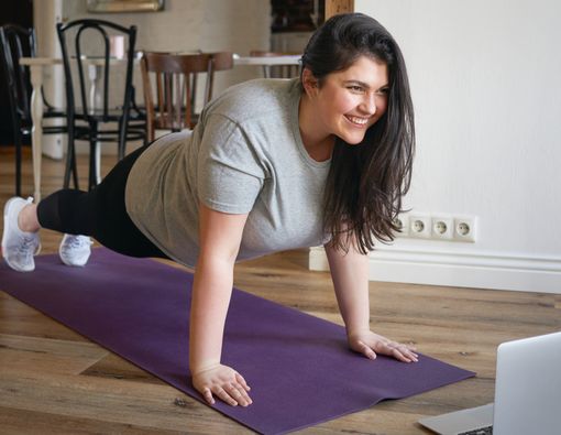 Orang Bertubuh Besar Juga Bisa Senam Lantai, Ini Tipsnya!