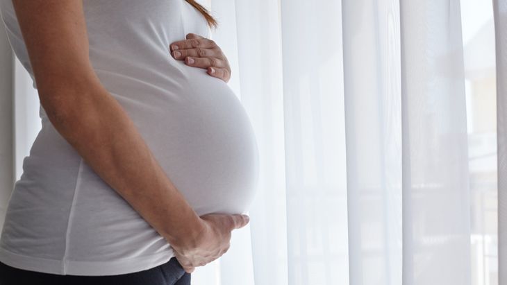 sakit pinggang saat hamil 9 bulan 18