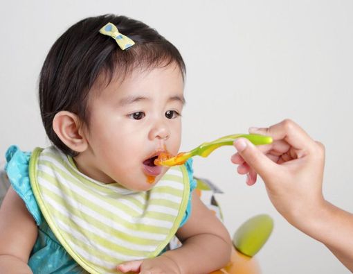 10 MPASI Penambah Berat Badan Bayi yang Sehat