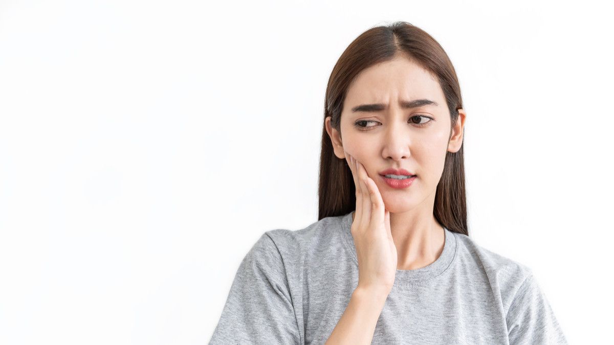 Waspadai Keluhan Gigi Ngilu saat Mengendarai Sepeda Motor