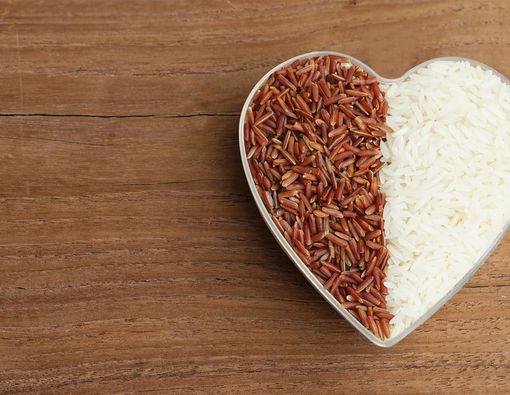 Nasi Merah Vs Nasi Putih, Mana Lebih Aman bagi Penderita Diabetes?