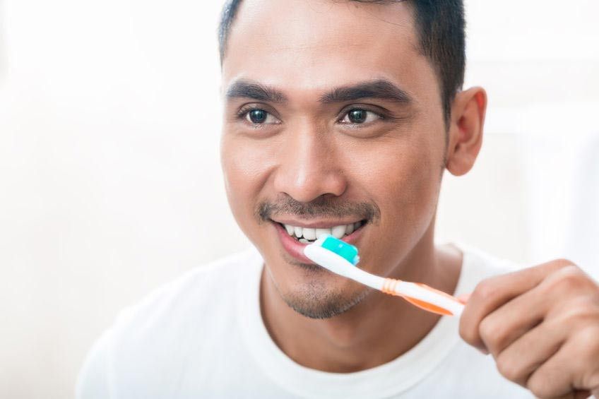 Jurus Jitu Mengatasi Gigi Sensitif