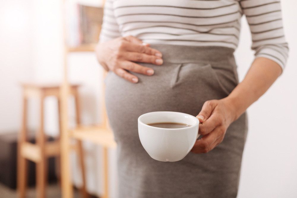 Mana Lebih Aman bagi Ibu Hamil, Kopi Biasa atau Kopi Decaf?