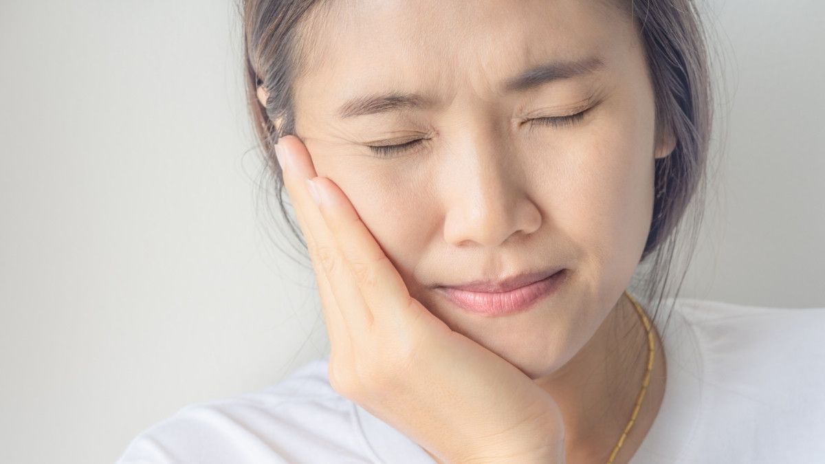 Cara Mengatasi Gusi Bengkak Akibat Gigi Berlubang