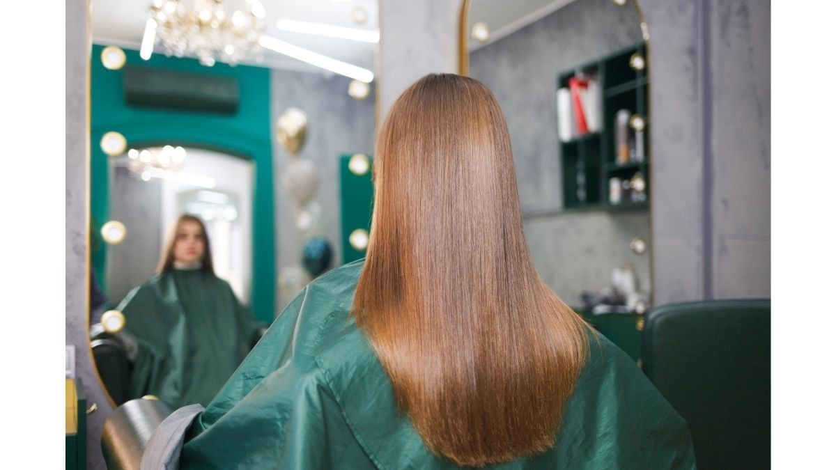 Minimalkan Kerusakan, Yuk Coba Cara Alami Luruskan Rambut