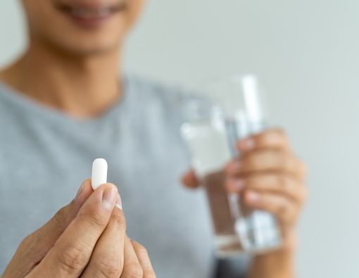 Asupan yang Tak Boleh Disantap Saat Minum Obat