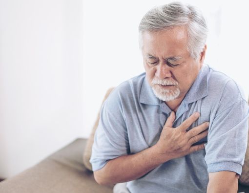 Cara Mengatasi Serangan Jantung saat Sendirian
