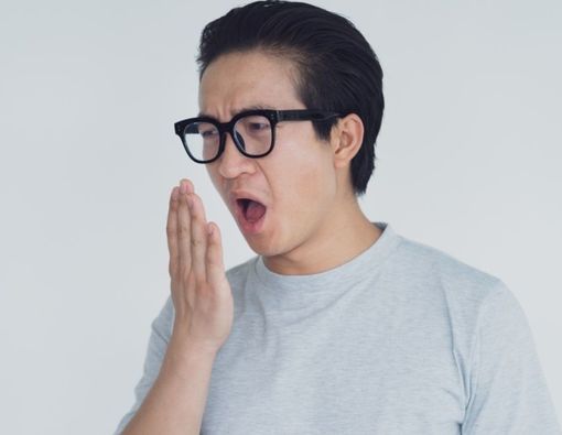 Terganggu Napas Bau Bawang? Atasi dengan Makan Apel!