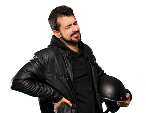 6 Tips Mengatasi Sakit Pinggang Akibat Sering Naik Motor