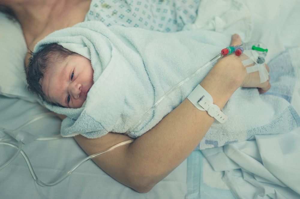 Kenali Penyebab dan Gejala Stroke pada Bayi Baru Lahir - KlikDokter