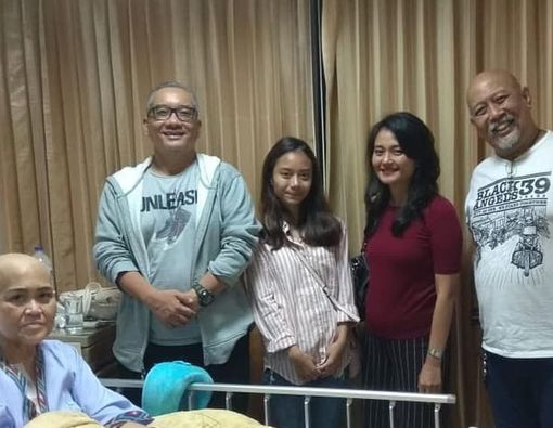 Istri Indro Warkop Meninggal Akibat Kanker Paru